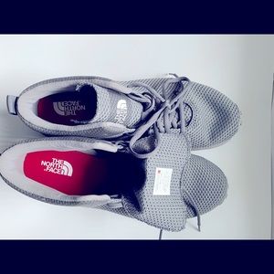 New men Northface high top sneakers